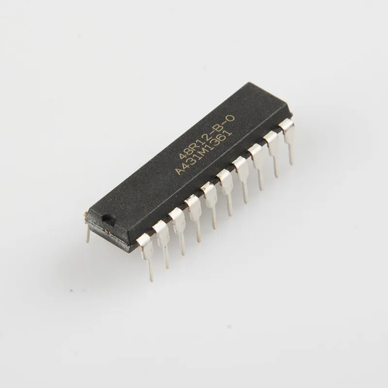 10pcs HT48R12-B DIP-18 8-Bit OTP Microcontroller MCU 1K x 14 ROM Embedded Controller Chip One-Stop BOM Service