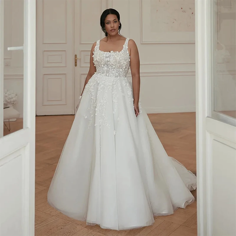 

Graceful Wedding Dress Organza With Embroidery Plus Size A-Line Floor Length Ball Gown Full Sleeve O-Neck Customized Lace Up