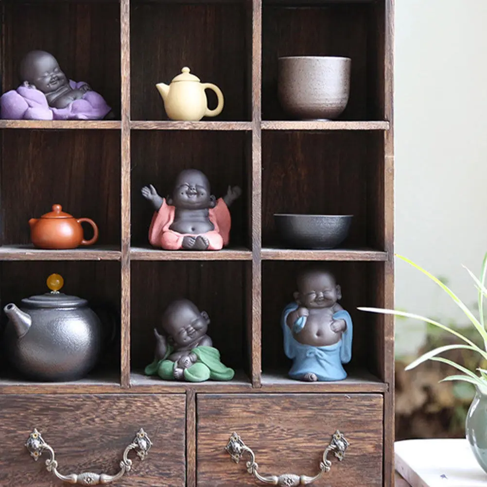 Maitreya Buddha Ceramic Tea Sculpture Hand Carved Mini Sitting Statue Light Green Home Decor Fengshui Buddha Symbol Stable Base