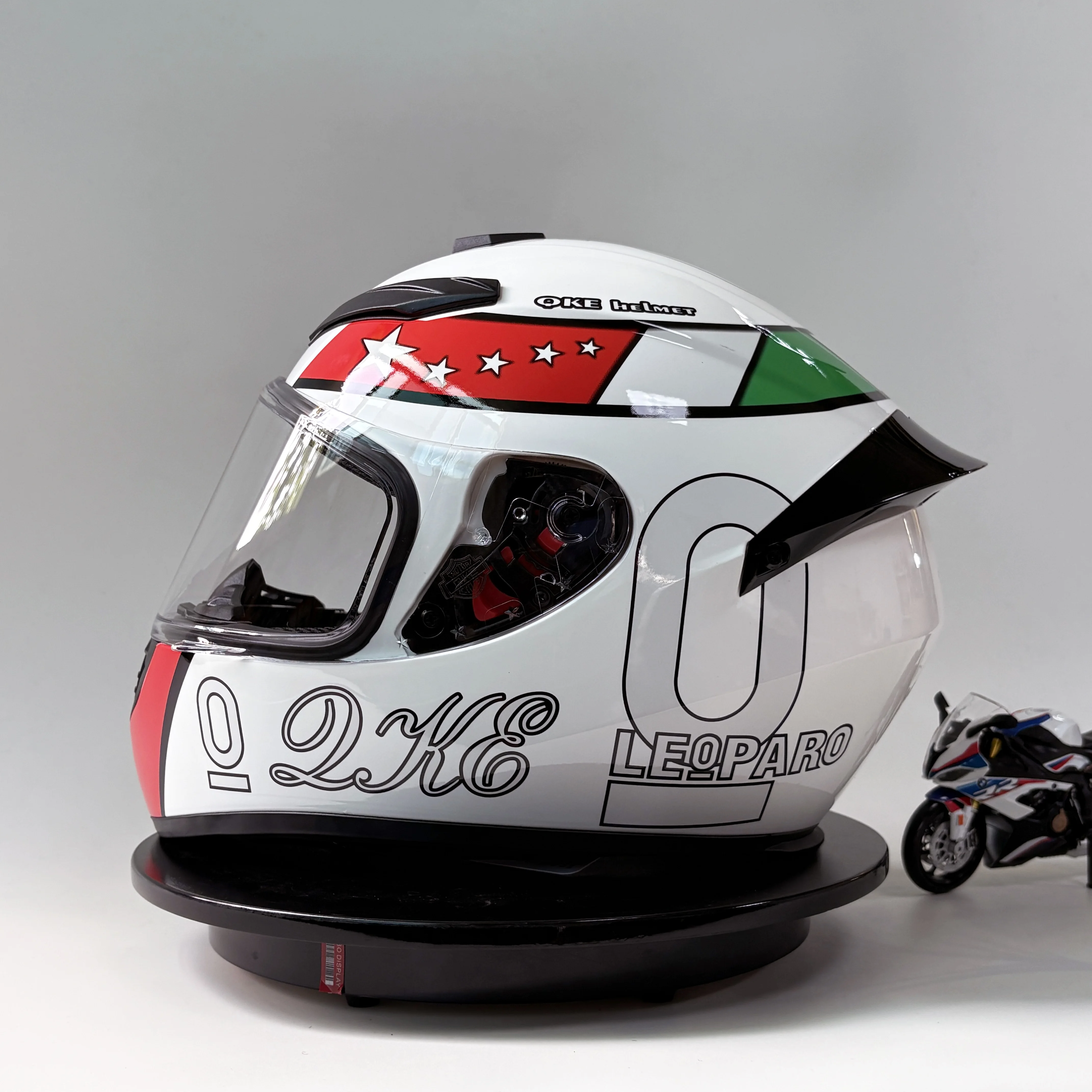 

Унисекс, мотоциклетный шлем из углеродного волокна, противотуманный головной убор в гоночном стиле для байкеров и водителей электромобилей