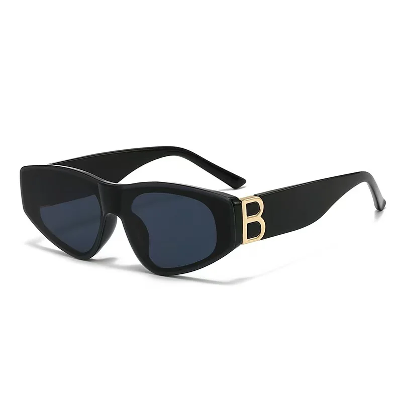 

‌2025 Viral Sunglasses - UV Protection, Trendy & Versatile, Perfect for Street Style & Outdoor Activities‌