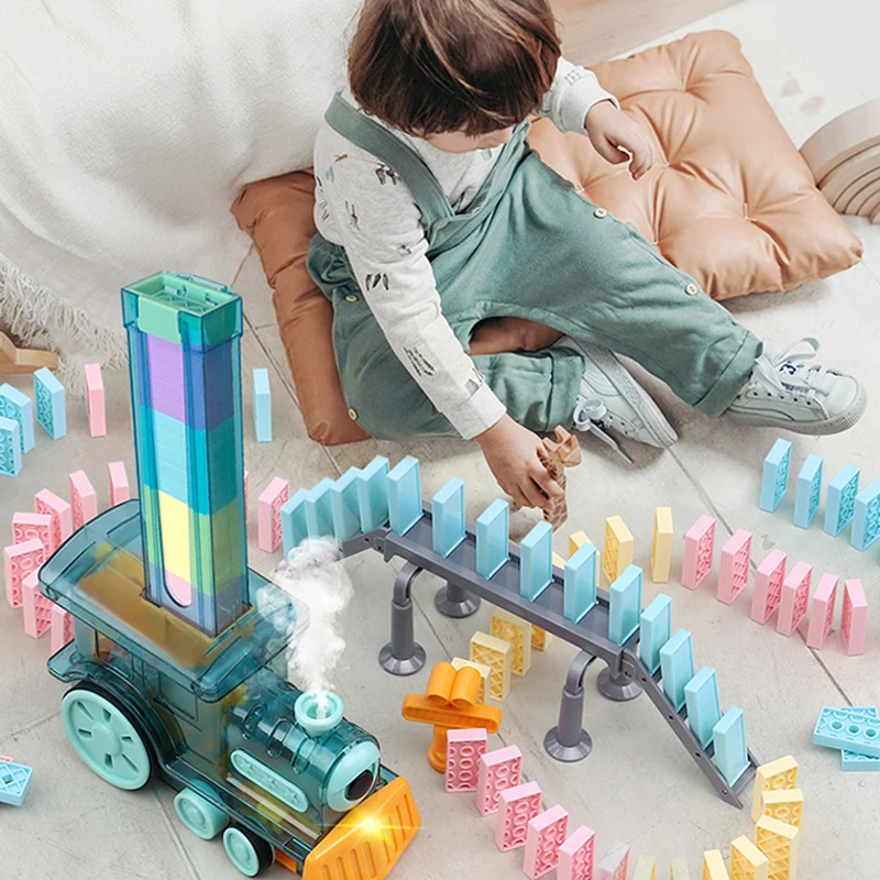 Domino Train ของเล่นสําหรับเด็กอัตโนมัติ Domino Train Blocks ซ้อนของเล่นเพลงปีใหม่ของขวัญวันเกิดสําหรับชายหญิง