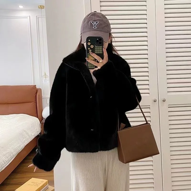 2024 Winter Youth Fashionable Versatile mink Short Stand Collar Fur Integrated mink Plush Eco friendly Fur Coat for Women P68