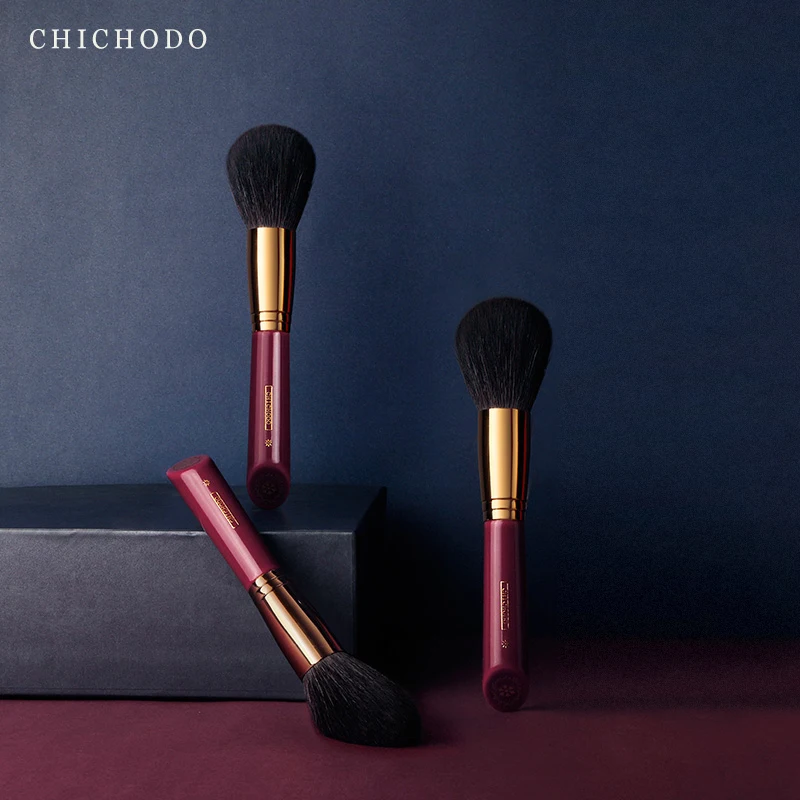 CHICHODO Luxury Makeup Brush,Large Round Head Powder Brush High Quality Soft Brush Made of Animal Hair- Red Rose Series 020