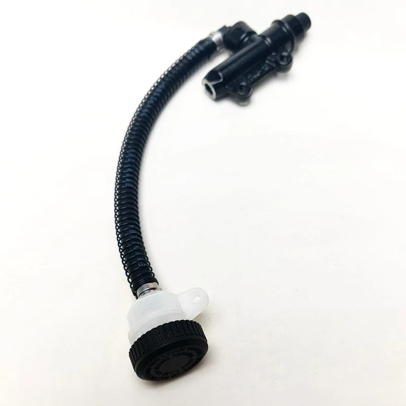 

Motorcycle Rear Brake Pump Brake Fluid For QJIANG Keeway K Light Superlight 125 200 202 QJ200-2H Vintage Chopper Rear Foot Pump