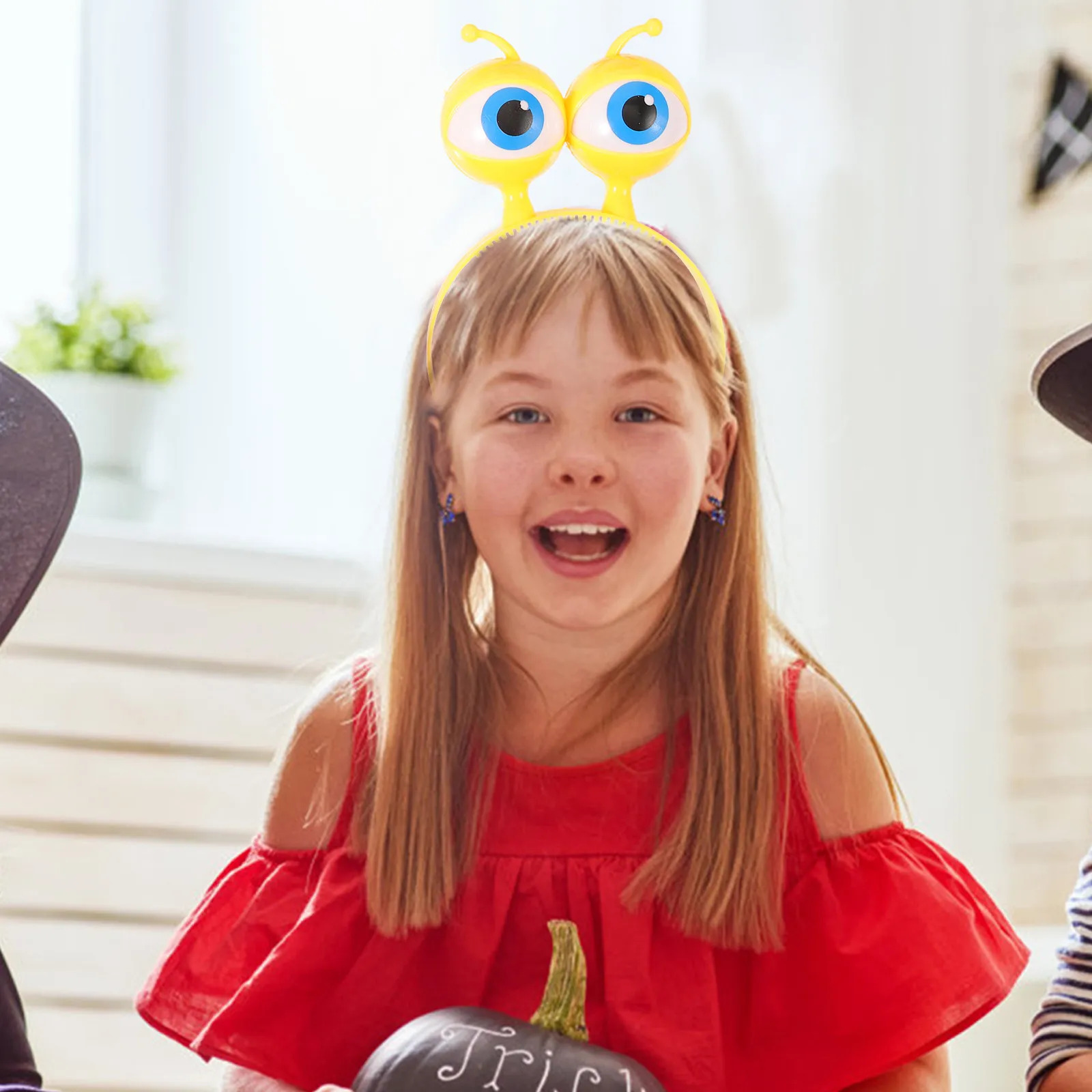 

Набор из 4 светящихся ободков для волос с большими глазами для детей, пластиковые повязки для волос в мультяшном стиле, для вечеринок, костюмированных мероприятий, фестивалей, косплея, Рождества, выпускных вечеров, повседневного использования