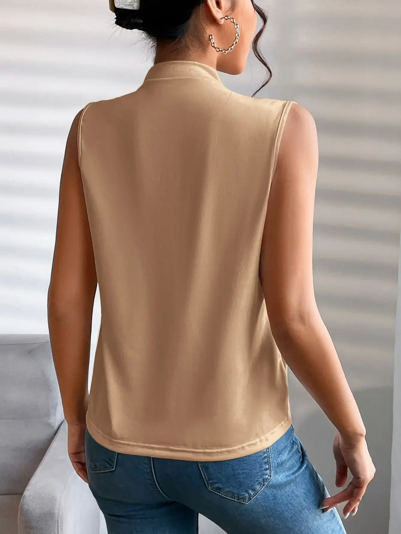 New fashion solid color khaki summer outwear women\'s undershirt casual bottoming shirt short-sleeved