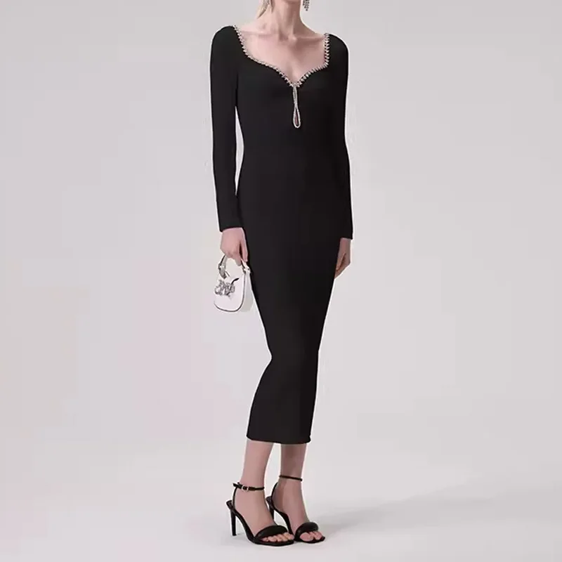 

Runway Designer Dress Women High Quality Elegant V-neck Backless Knitted Sweater Dresses 2023 Autumn Black Vestidos Midi