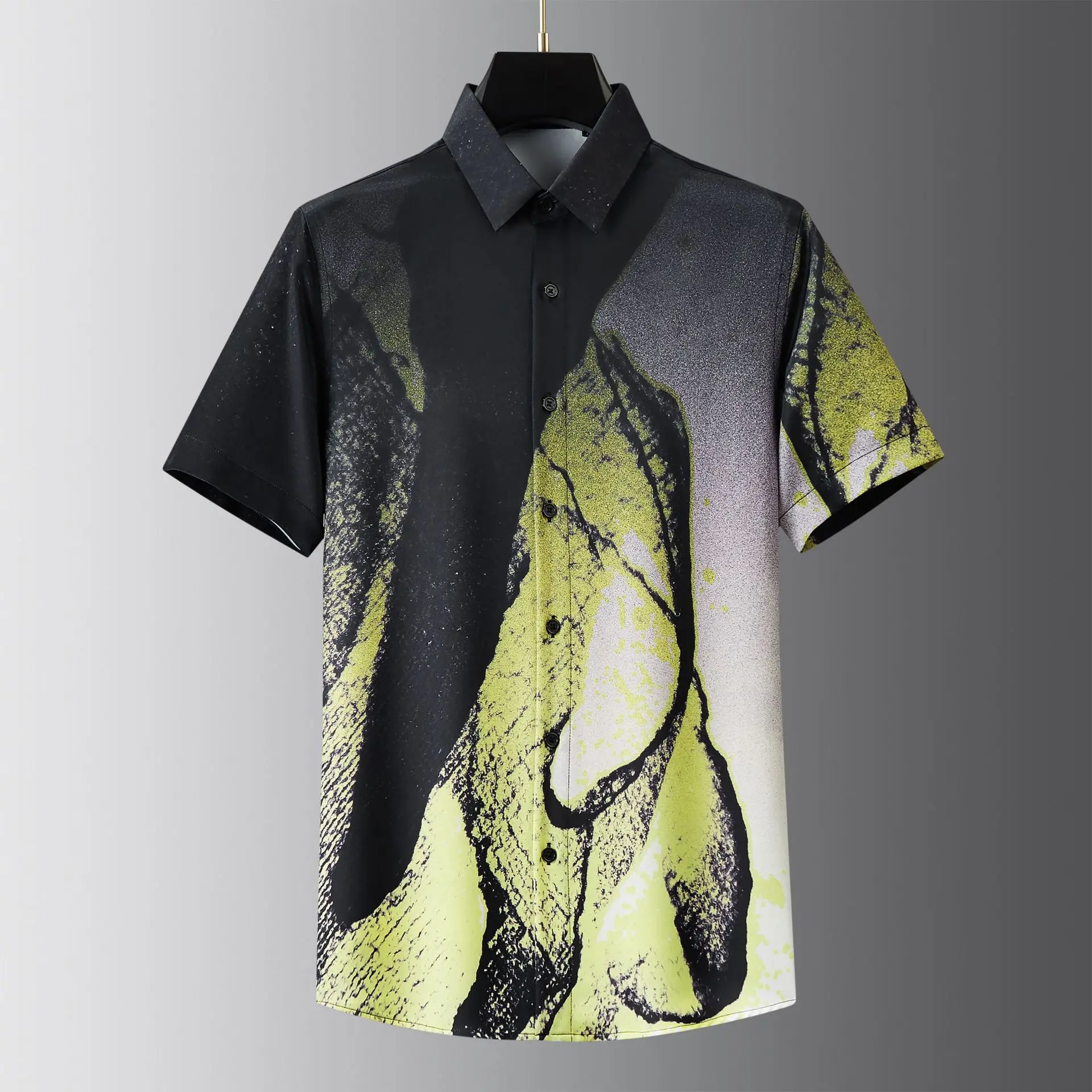 

Trendy summer new digital printed non ironing and wrinkle resistant men's short sleeved shirts