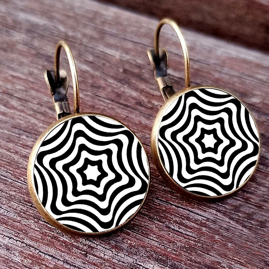 New black and white color matching earrings simple black and white line pattern glass dome women\'s Earring personalized earrings