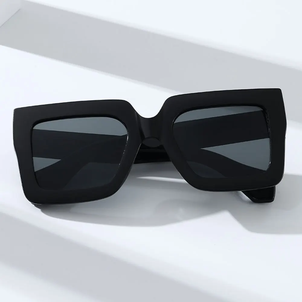 

1pc retro square fashion glasses for women and men, casual glasses, suitable for parties,trips, hiking, outdoor activities
