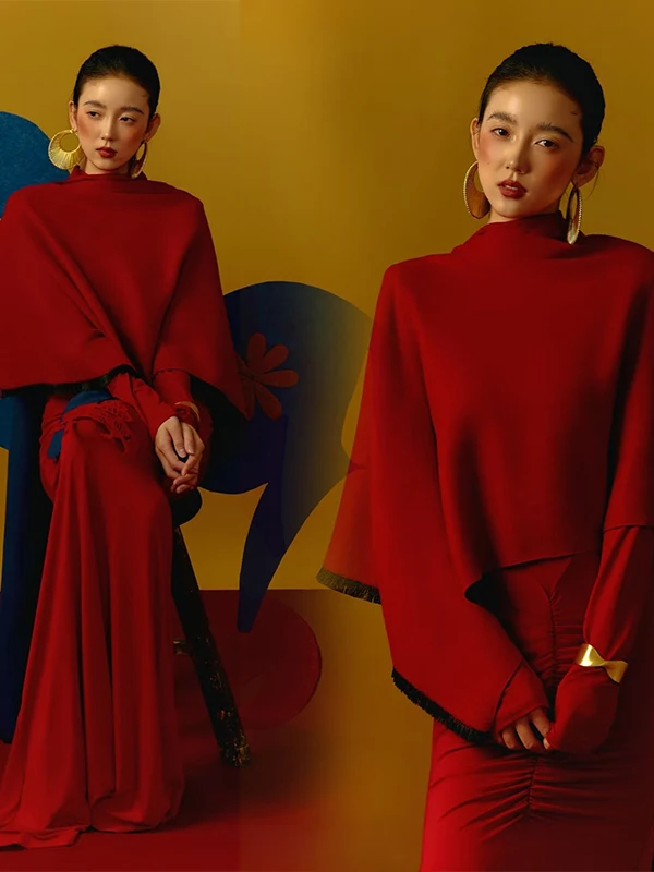 

Elegant Red High Collar Cloak Set for Women Autumn Winter Photography New Year's Robe Style Ethnic Fashion Trendy Outfit