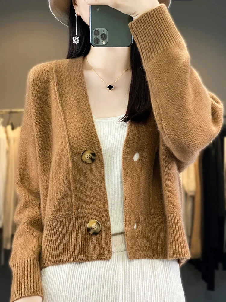 Novo outono inverno feminino 100% lã merino camisola estilo curto com decote em v cardigan cor sólida básico casaco de malha coreano topo e5049