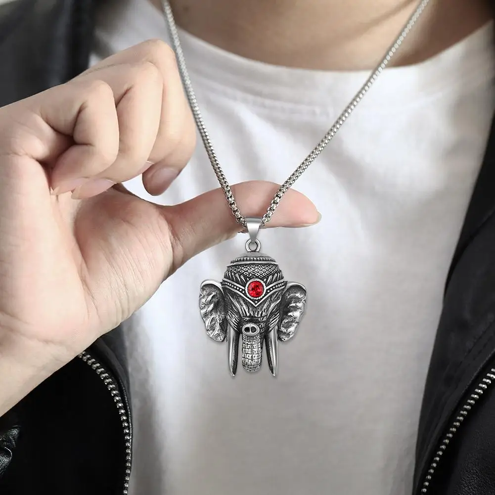 Classic Retro 3D Ancient Greek Spartan Helmet Necklace Men's Knight Necklace Hero Mask Rock Punk Pendant Bicycle Accessories