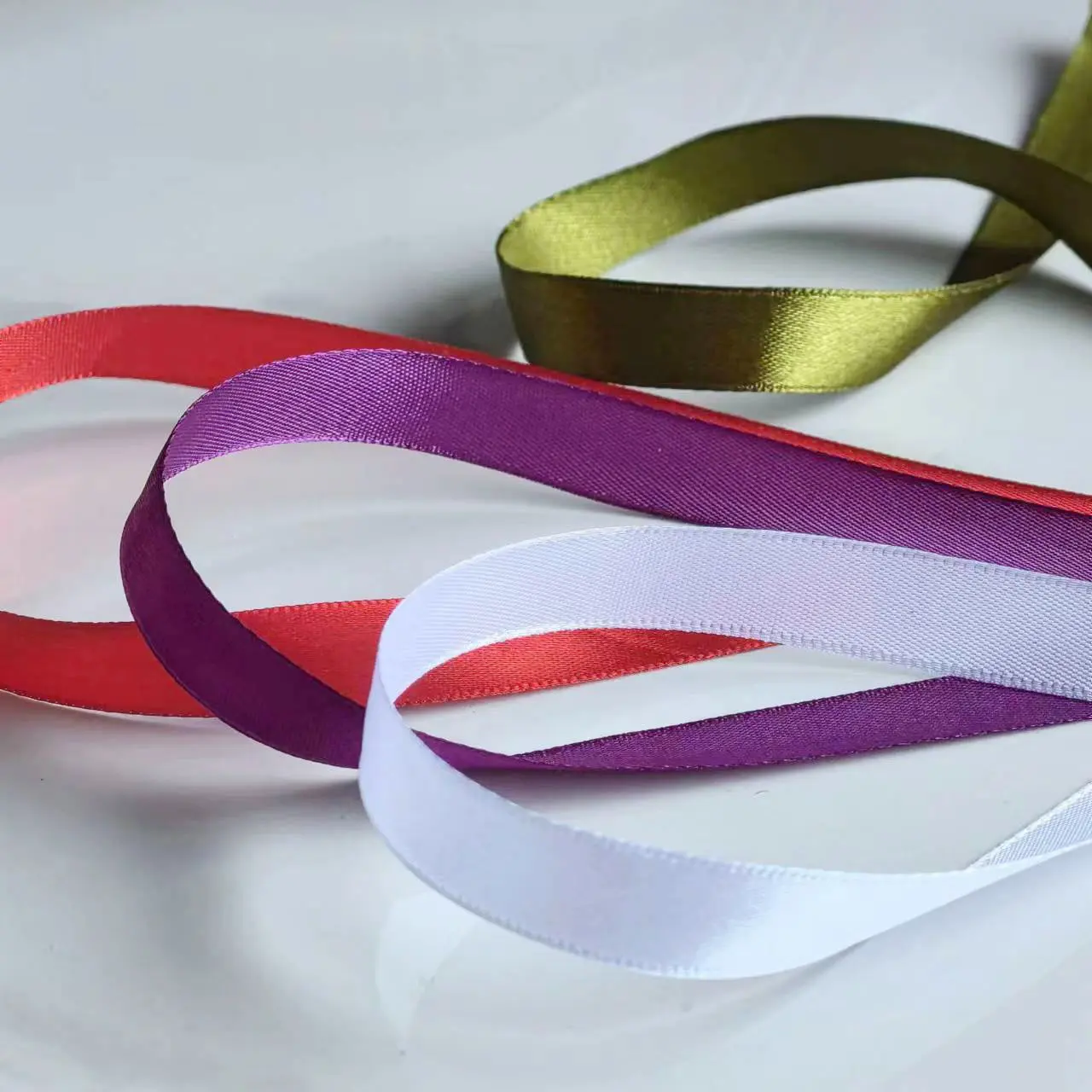 5 Rolls(5Yards/roll) Mix Random Nylon Ribbons 1/2