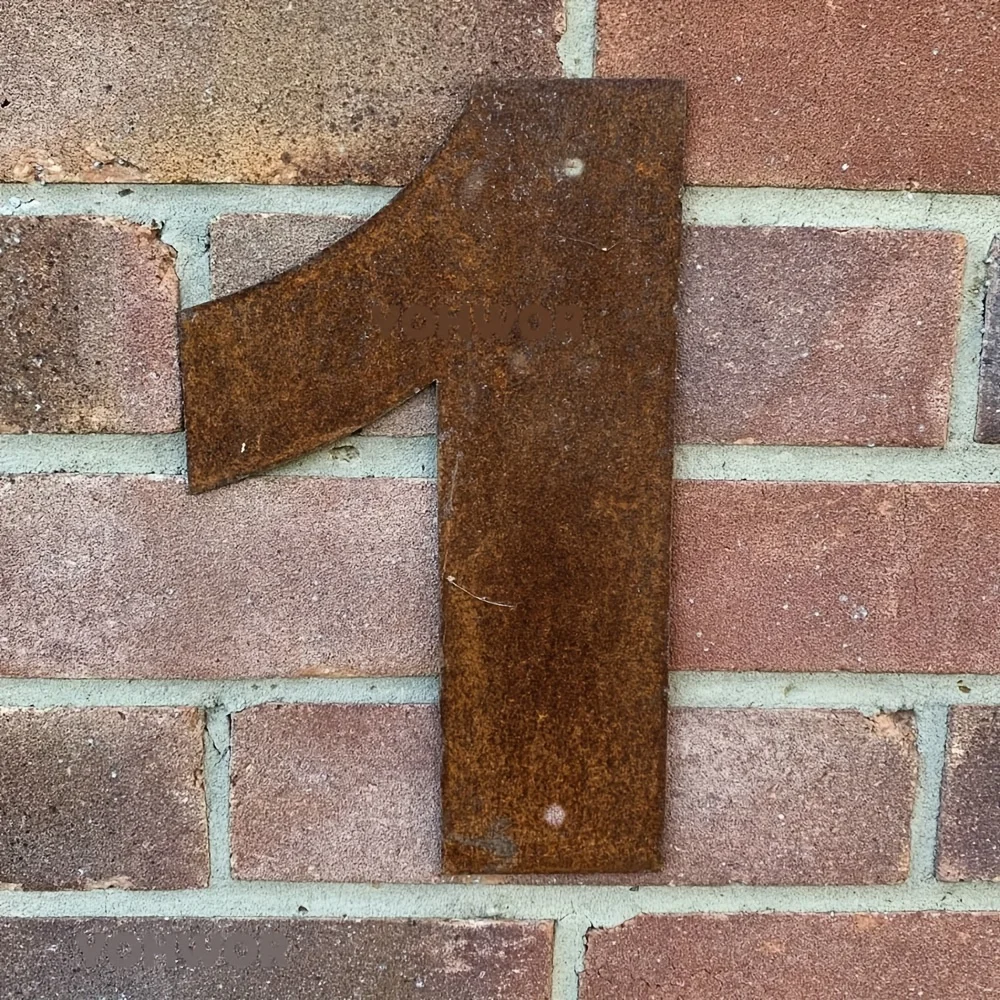 

1pc rustic metal letter and number signs, rusted home addresses, postal door numbers, outdoor wall decorations, vintage numbers