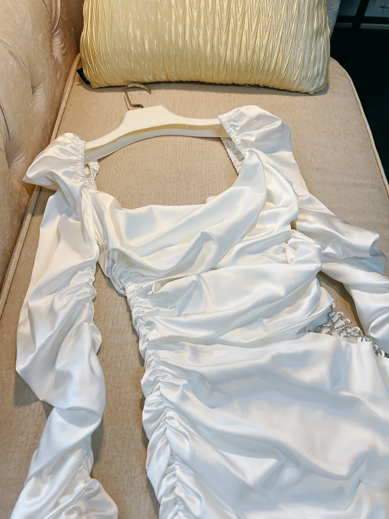 Witte uitgeholde tailleketting Diamond Thai Sexy Beach Vaion Dr Dames hoge taille ort Sve Zacht satijn A-lijn Dr