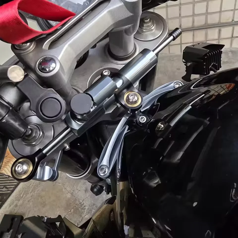 

Регулируемый рулевой демпфер из алюминия с ЧПУ для мотоциклов Yamaha FZ1 FAZER 2006-2015, стабилизатор направления, кронштейн, мотоаксессуары