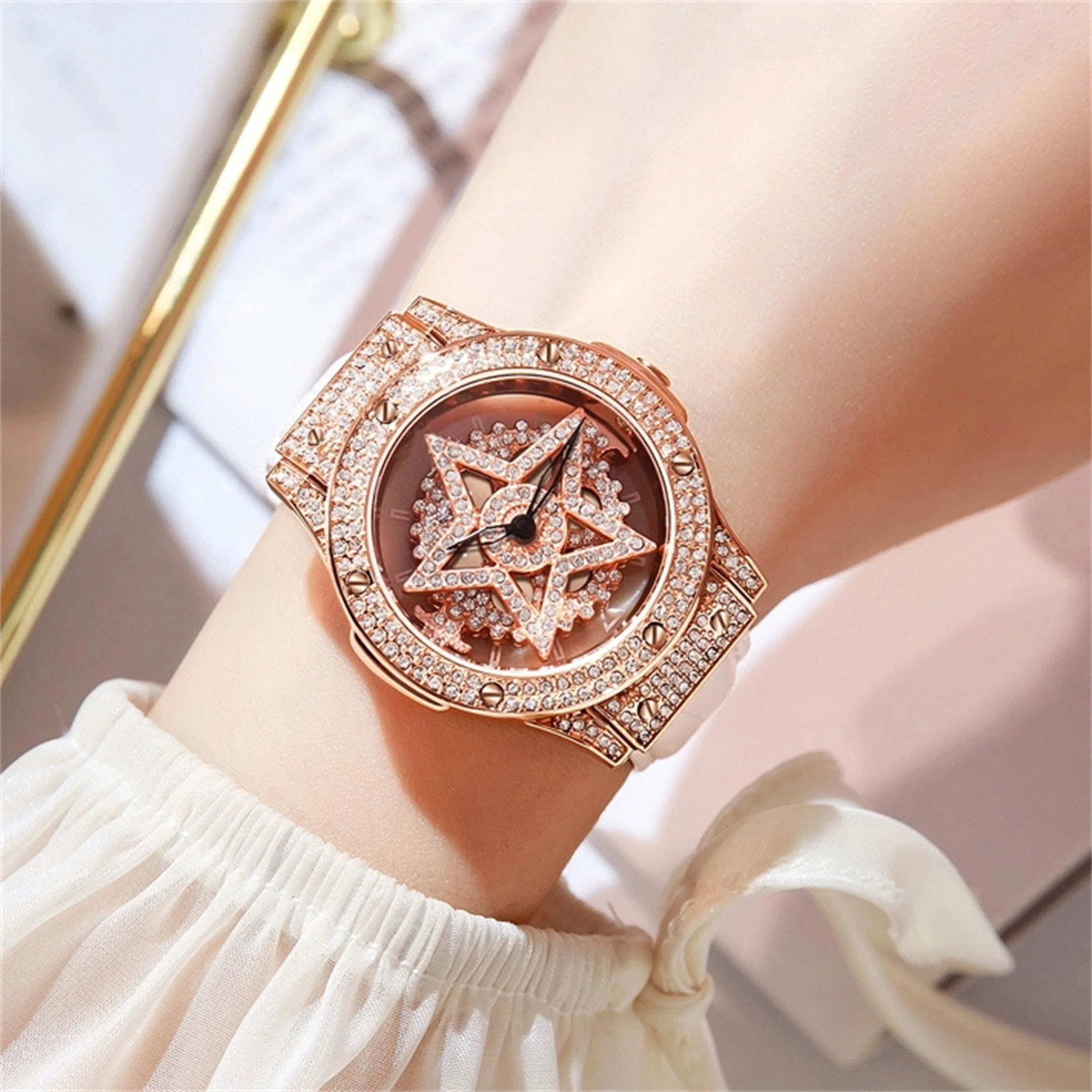 Womens Watches Light Luxury Fashion Rotating Dial Original Quartz Wristwatch for Girl Full Sky Star Diamond Waterproof 4391