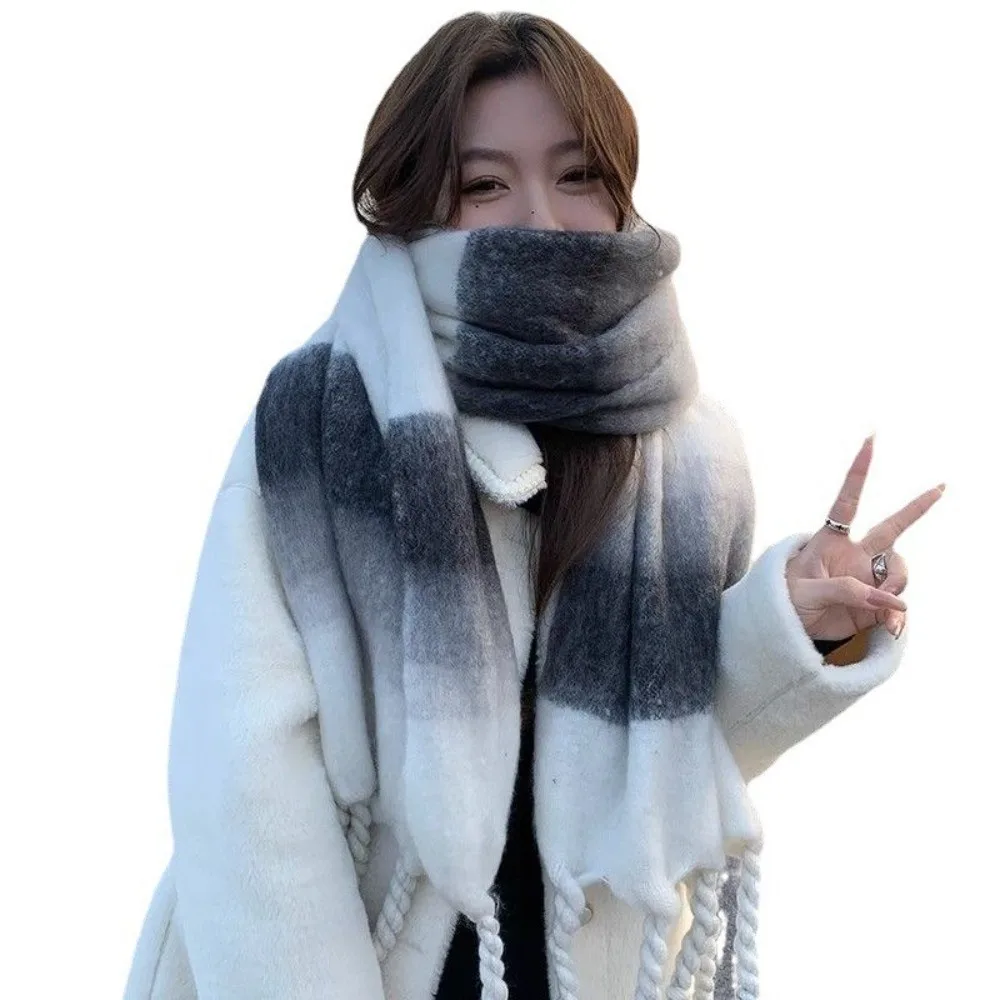 

New Warm Scarf Soft Windproof Long Tassel Scarves Coldproof Gradient Color Neckerchief Gift