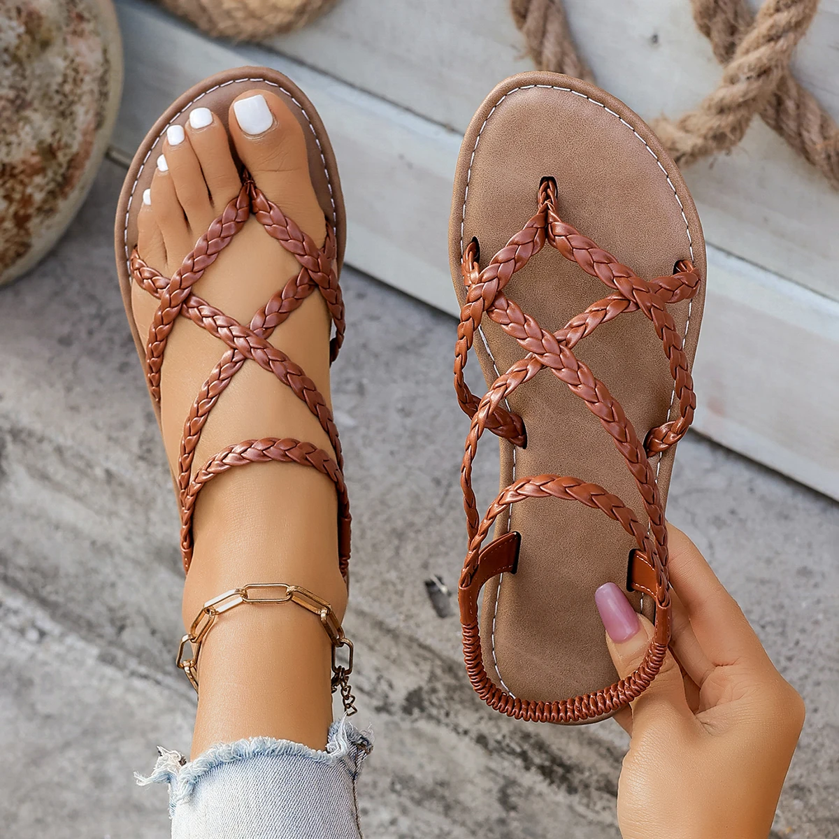 

Women Sandals Braided Flat Clip Toe Summer Slippers Ladies Outside Lightweight Elastic Band Shoes Women Fashion Sandals Woman
