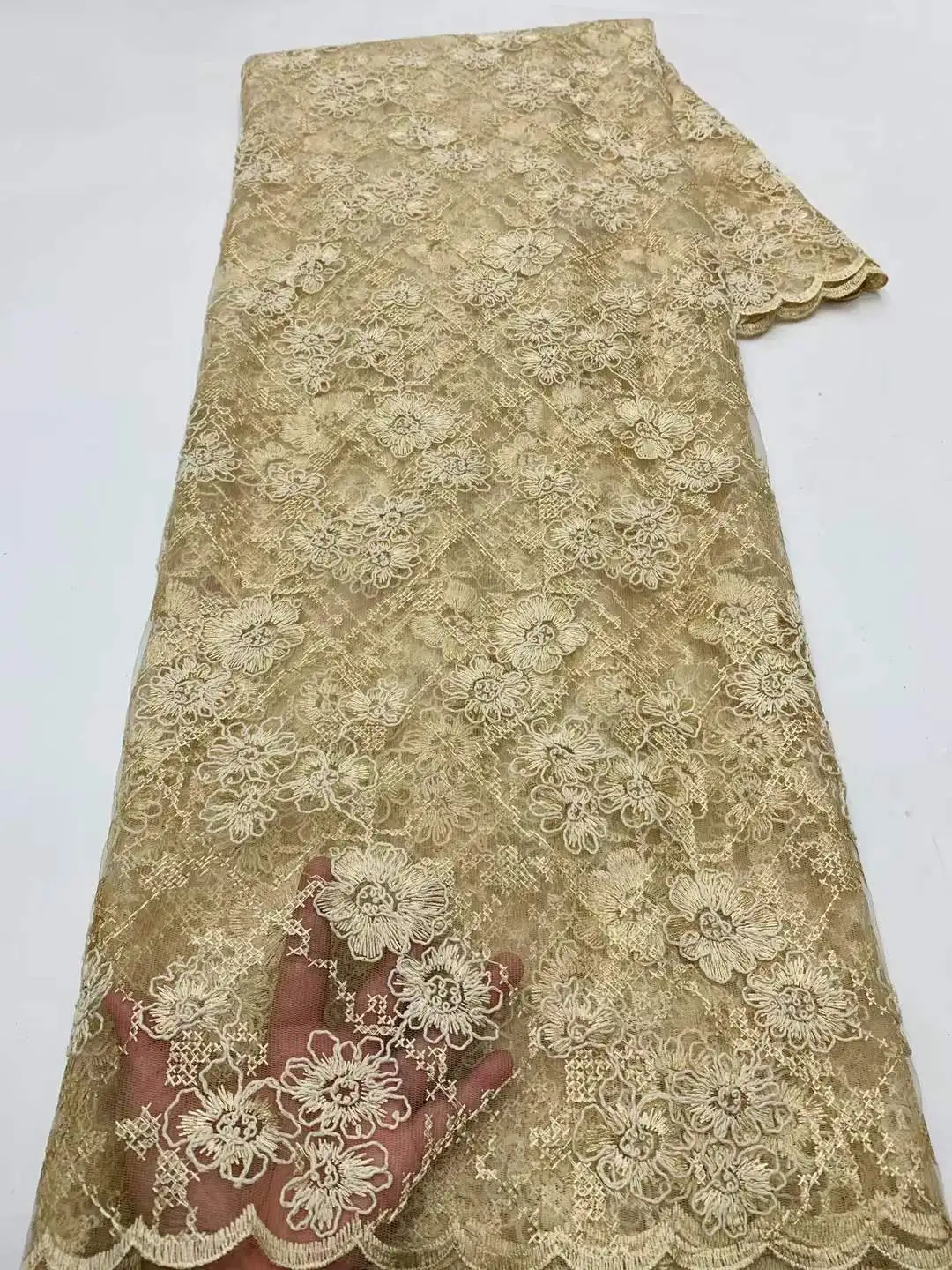 2025 أحدث نسيج الدانتيل الفرنسي هايت الجودة التطريز صافي نسيج الدانتيل الزفاف كوتور ثوب مسائي بالجملة الدانتيل-XX