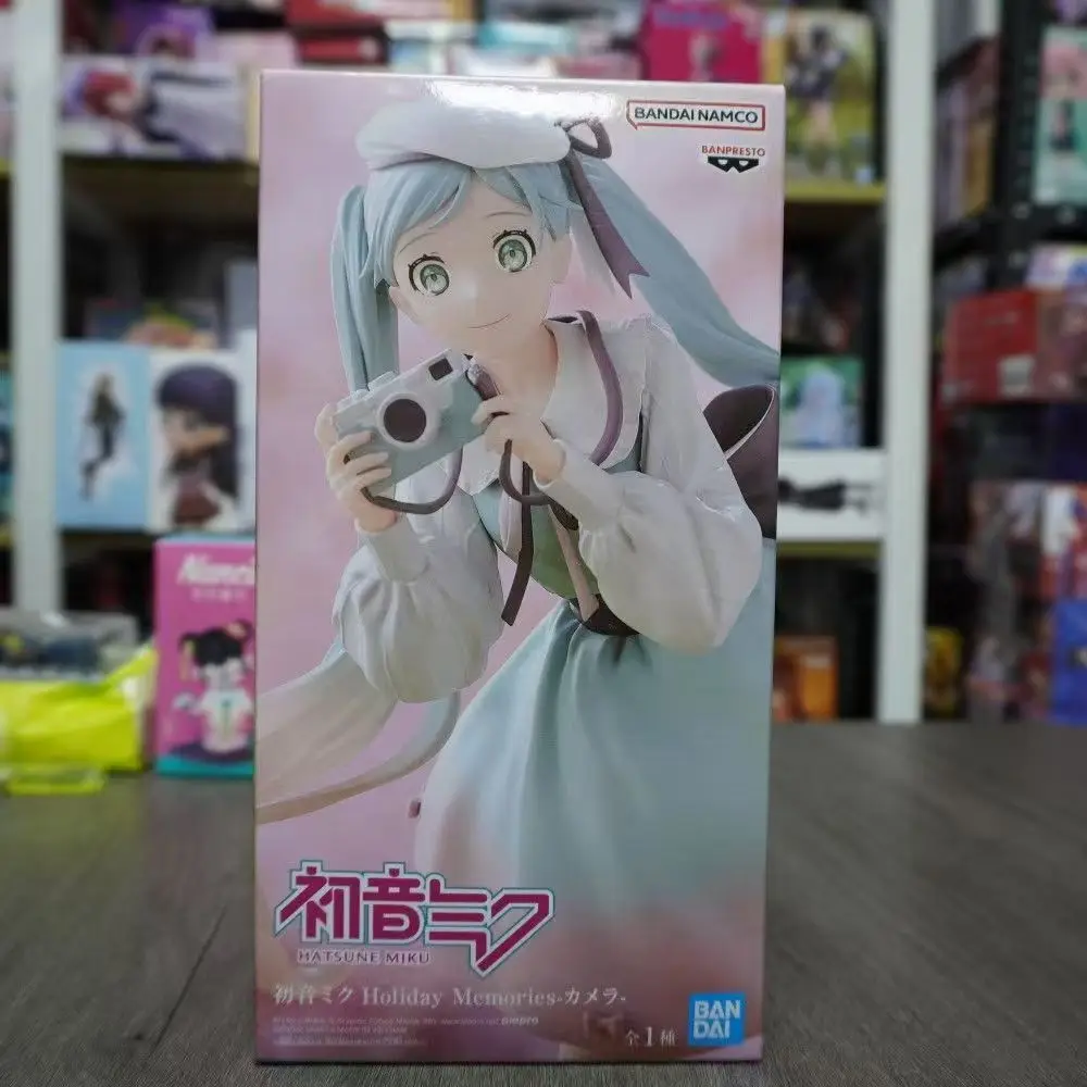 在庫あり バンダイオリジナル初音ミク ホリデーメモリーズ カメラミク アニメフィギュア アニメ アクションフィギュア モデルおもちゃ 装飾品 ギフト