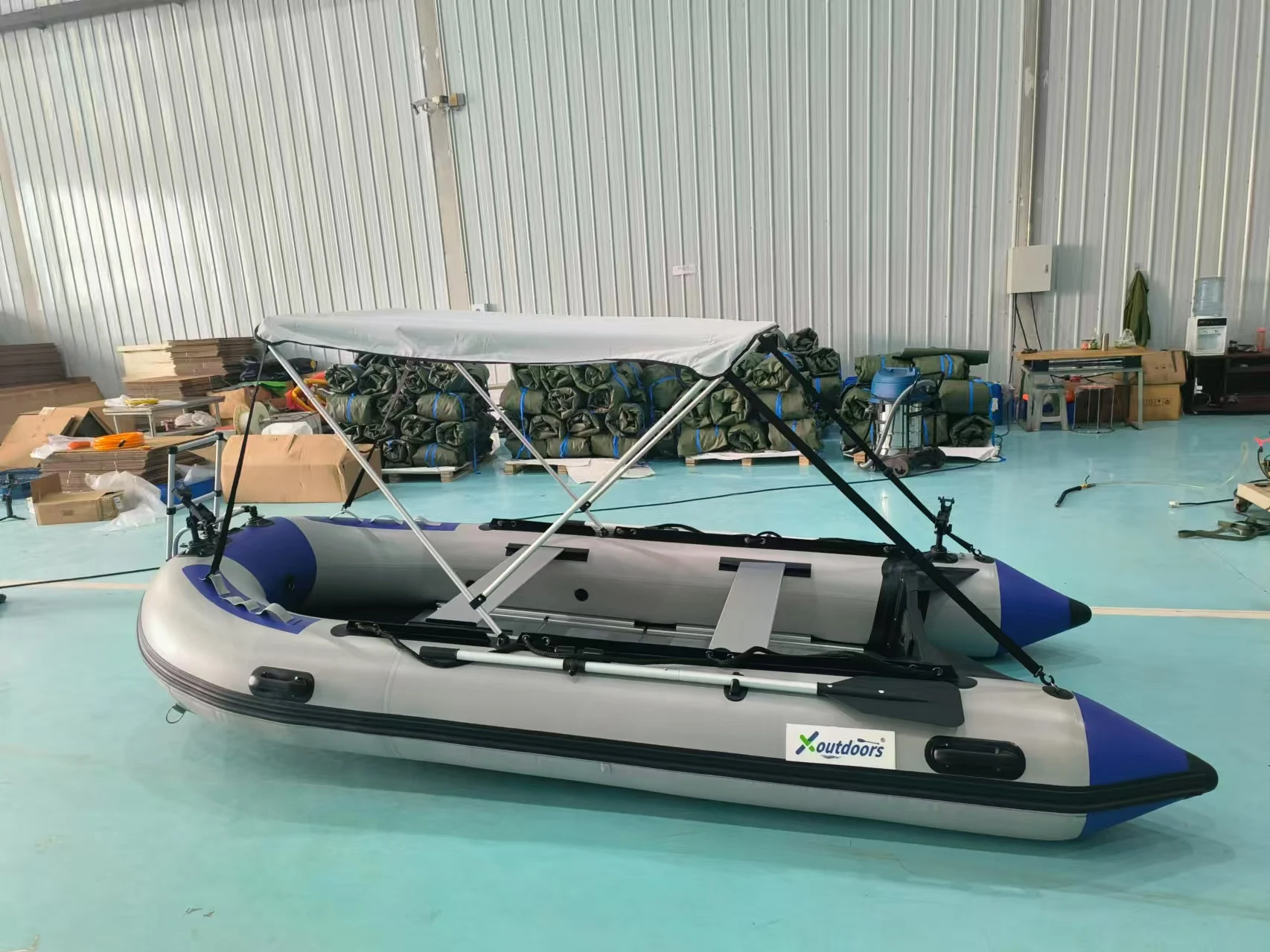 330cm 360CM 380cm Inflatable Boat with Ladder Sand Sunshade