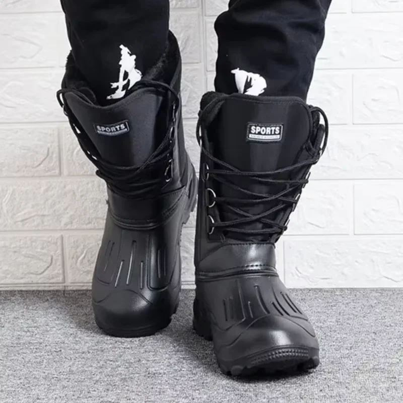 Zapatillas de deporte impermeables de invierno para hombre, botas de nieve para exteriores 2025, botas de senderismo antideslizantes de pesca cálidas y gruesas para hombre de talla grande 46