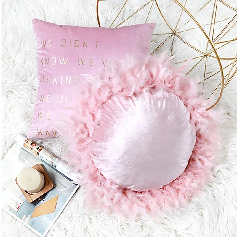 Circular Feather Splicing Cushion Cover Pink Velvet Decorative Throw Pillow Cover Home Decor Lovely Sofa Pillow Cases 45x45cm