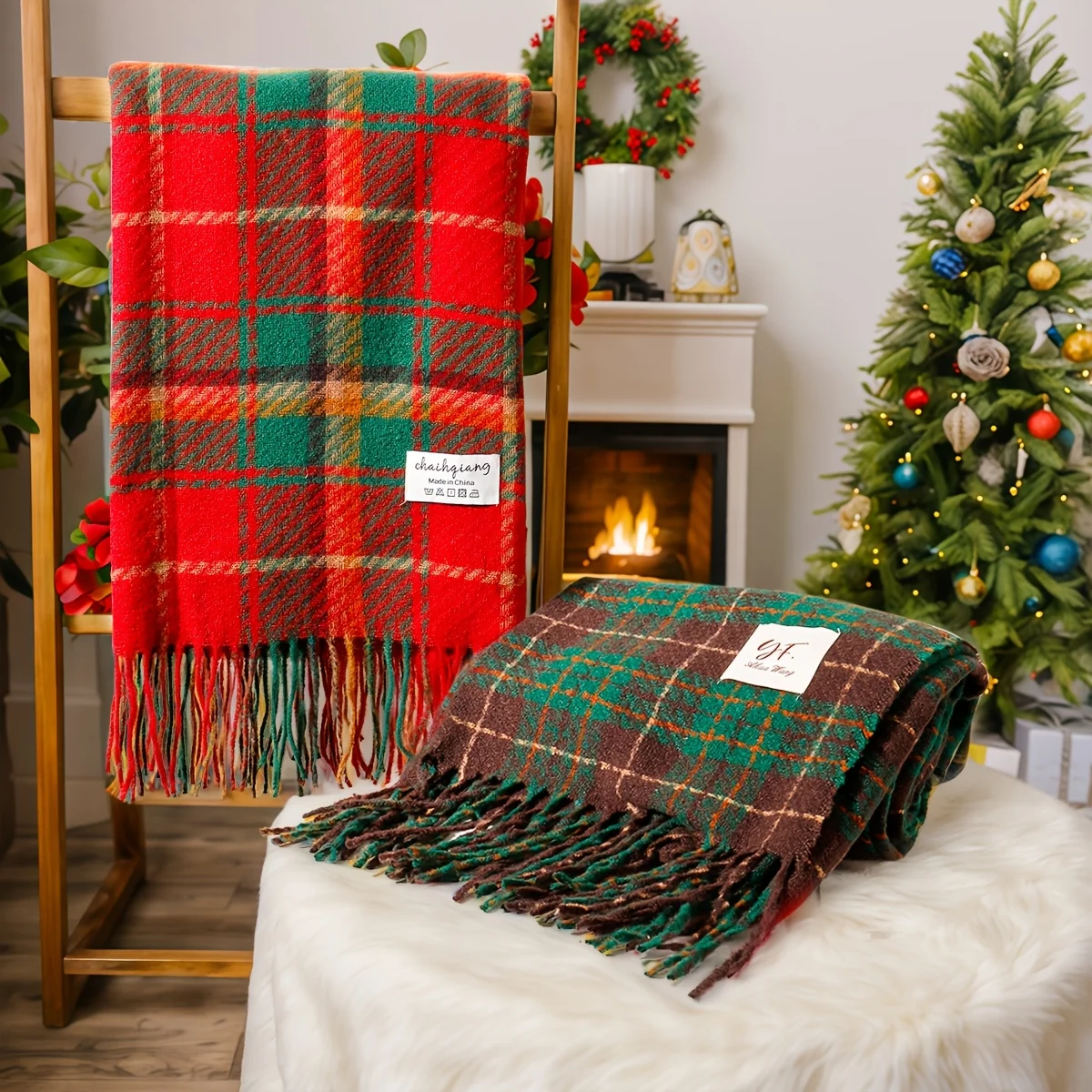 Women's checkered scarf, winter Korean style 2024 new multifunctional thick warm scarf, perfect Christmas gift, beautifully pack