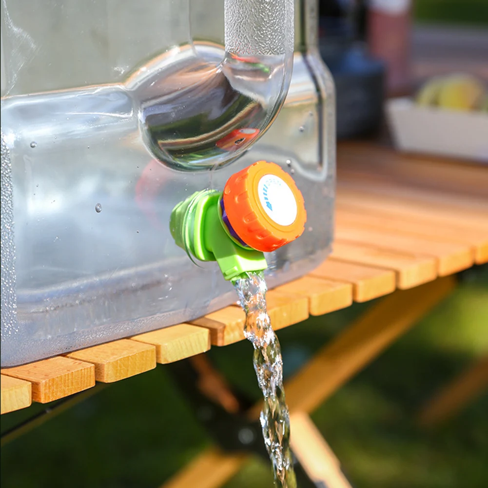 دلو ماء خارجي بصنبور ، حاوية خزان ، تخييم ، طهي ، نزهة ، مشي ، سعة 3 لتر