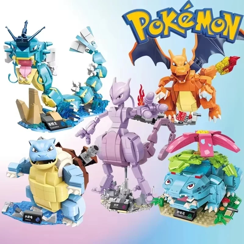 Genuino Keeppley Pokemon Building Blocks Charizard Modello Mewtwo Personaggio Giocattoli per bambini Animazione classica Ornamenti artigianali Regalo