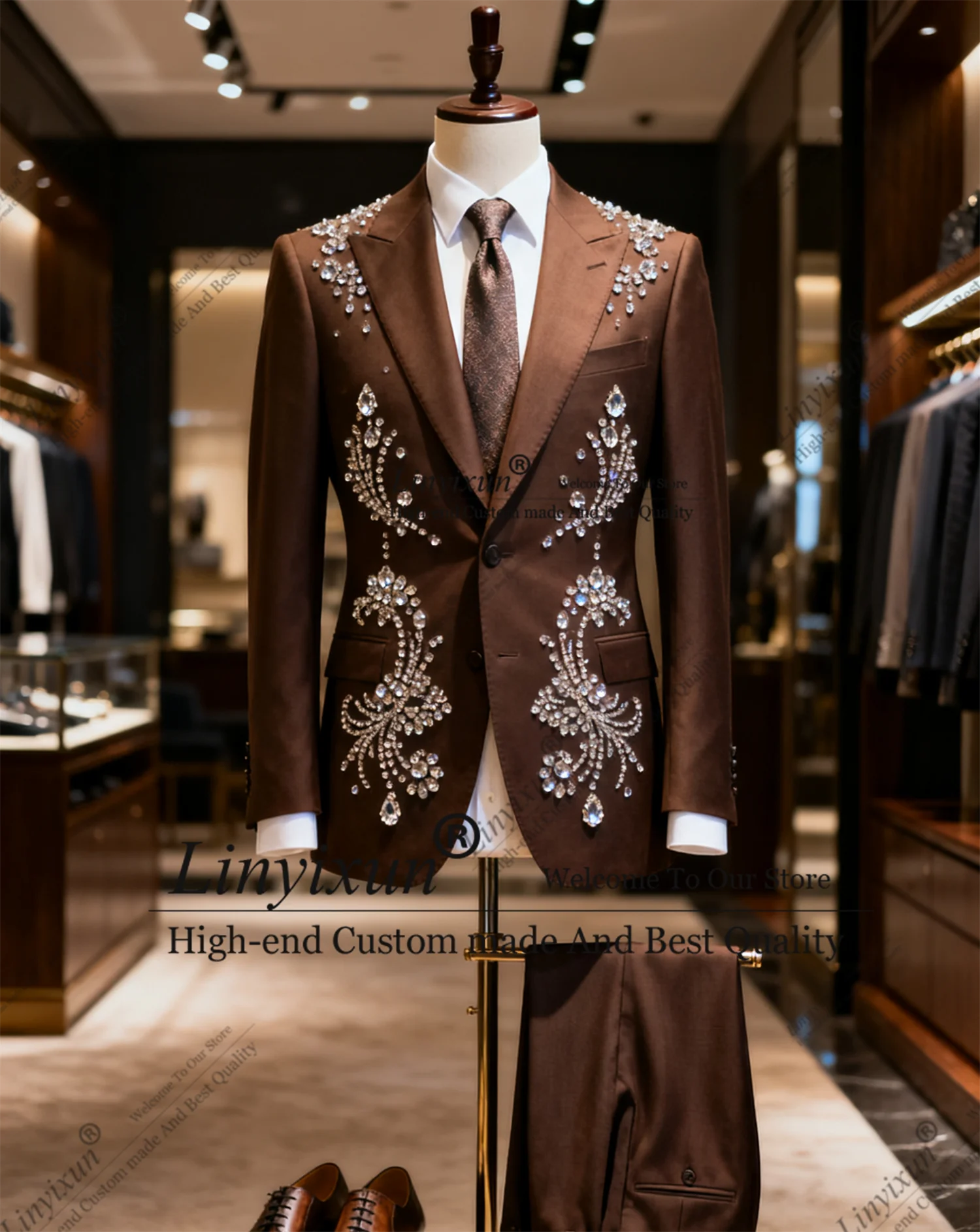 

Formal Slim Fit Men Suits Customized Rhinestones Beaded 2 Pieces Sets Groom Male Blazers Coats Pants Slim Ropa Wedding Tuxedos