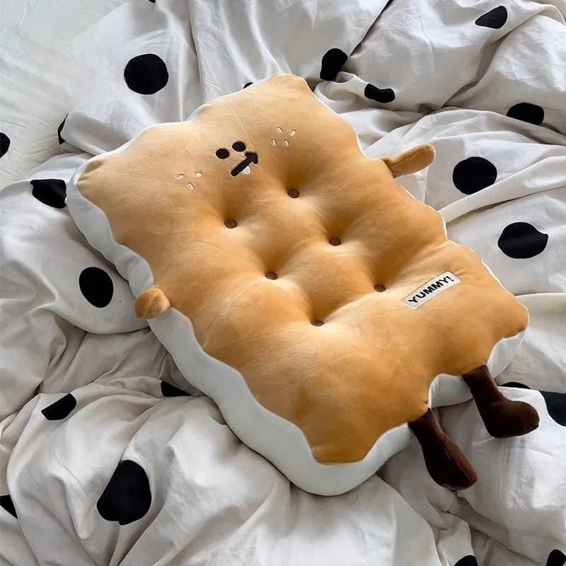Cute biscuit pillow wafer sandwich biscuit cushion sofa pillow cushion sedentary artifact birthday Thanksgiving holiday gift