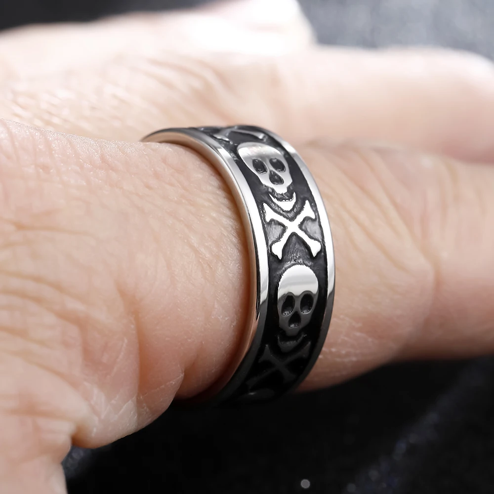 Vintage Viking Pirates Rings Skull Design Stainless Steel Ring For Men Domineering Jewelry Gift