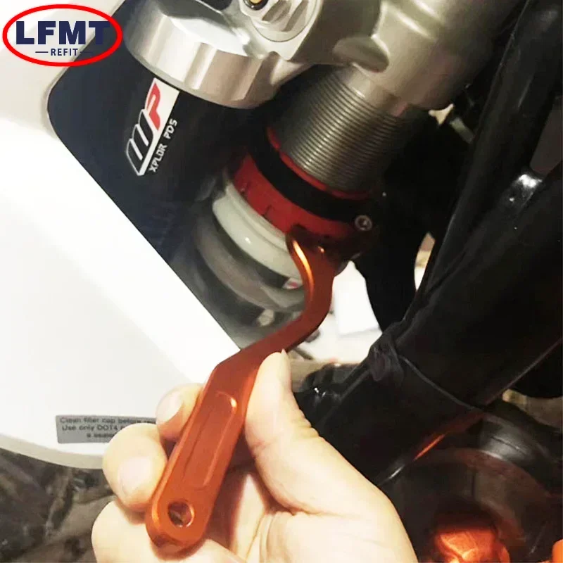 Husqvarna FE FC TC TE 125 250 300 350 450 501 2014-2016 Motocross CNC 알루미늄 후면 흡수 장치 서스펜션 충격 스패너 렌치