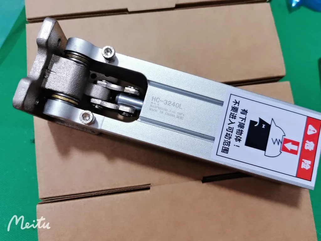 Hc32-40 Plastic Machine Tilt Arm Manipulator Flip Cylinder Hinge Gear Side Position Assembly Hc32404040w3240l