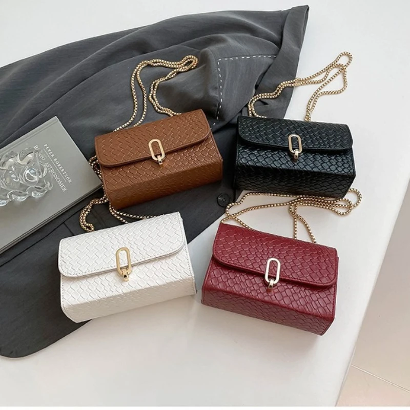 

New Textured Woven Small Crossbody Bags for Women with Gold Chain Multi-functional Fashion Solid Color Shoulder Bag Female