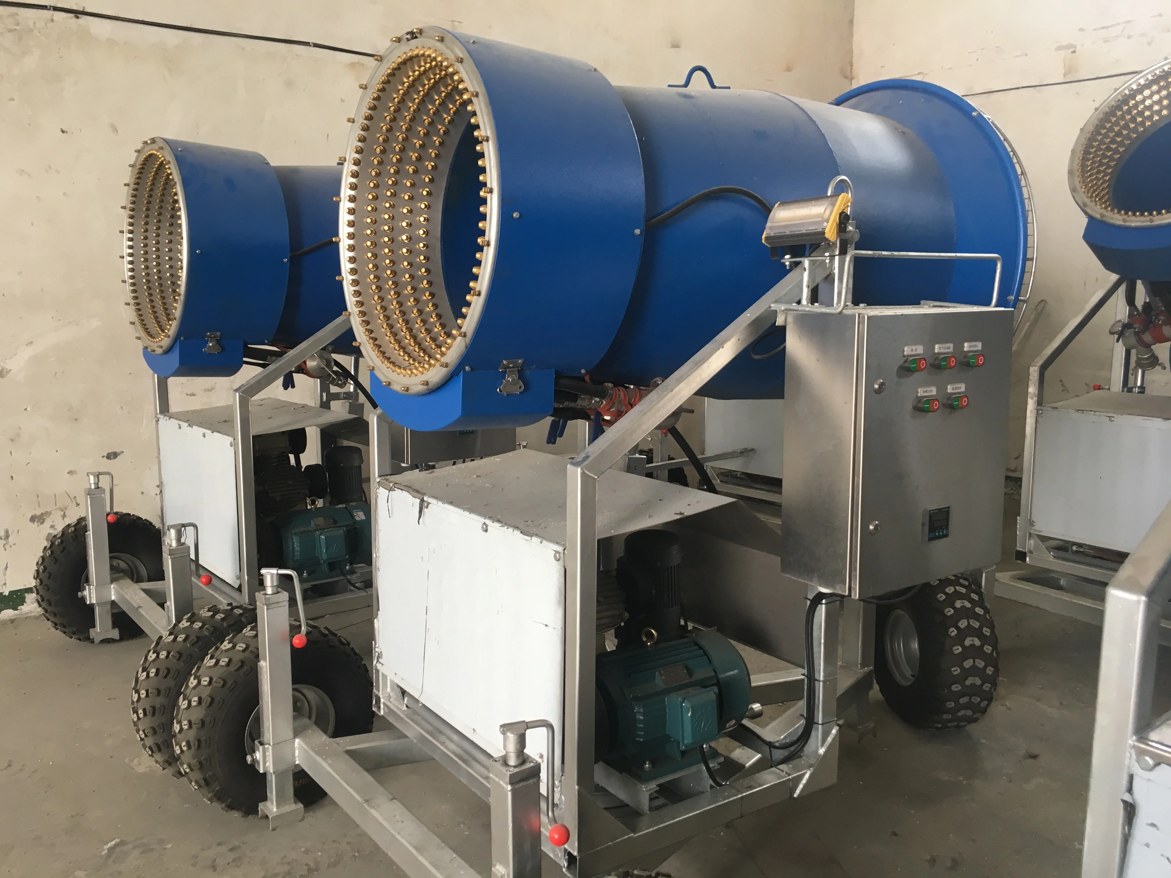 Commercial Ski Resort Artificial Snow Ice Maker Making Machine Cannon Fan Generator Shed view 5