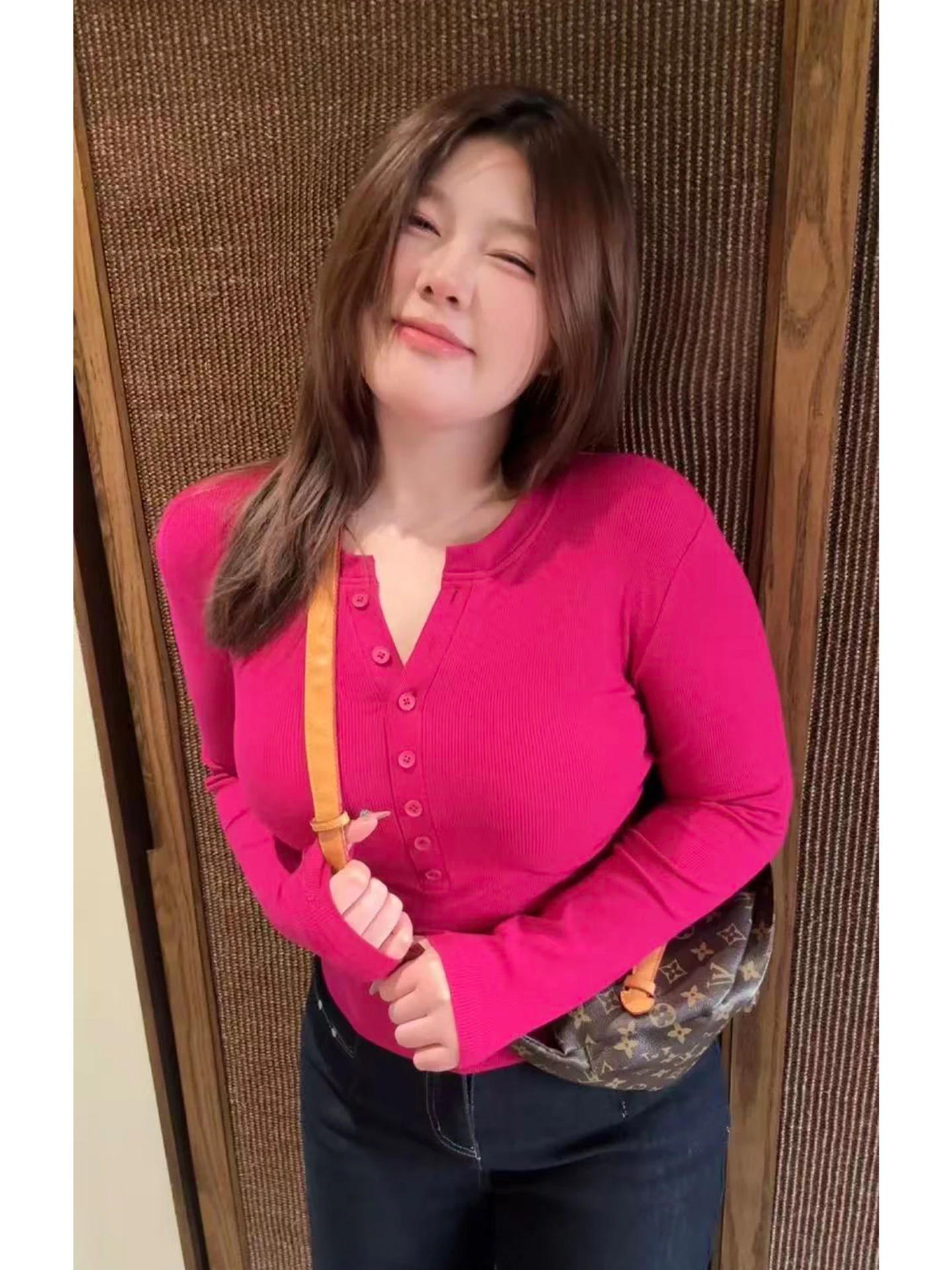 

Женская футболка больших размеров с длинным рукавом, повседневная, с высокой талией, на пуговицах, для ношения под одеждой, комфортная посадка, для осени и зимы