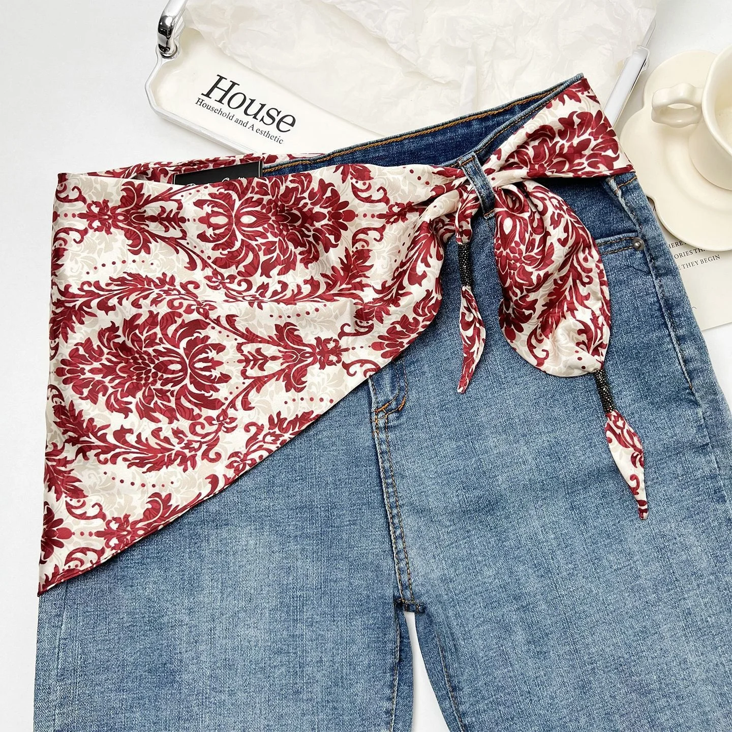 

Шелковый платок в стиле ретро с цветочным принтом «Ананас», женский треугольный платок-пояс, универсальный квадратный платок для путешествий, аксессуар для джинсов и талии