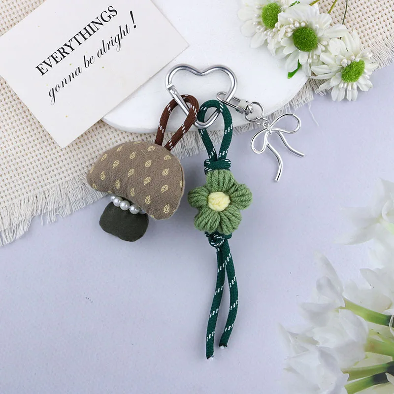 New Internet Celebrity Miu Style Fabric Mori Mushroom Flower Car Keychain Mobile Phone Bag Pendant Couple Versatile Pendant
