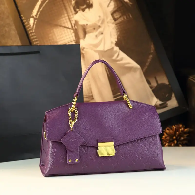 

2025 New Leather Women Handbags Lychee Grain Senior Lock Shell Bag Fashion Shoulder Crossbody Messenger Bags