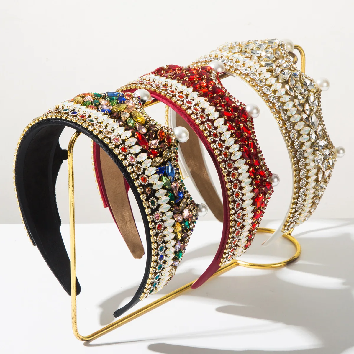 

European and American Baroque Retro Fashion Inlaid Heavy Full Diamond Pearl Headband Palace Style Crown Hair Accessory