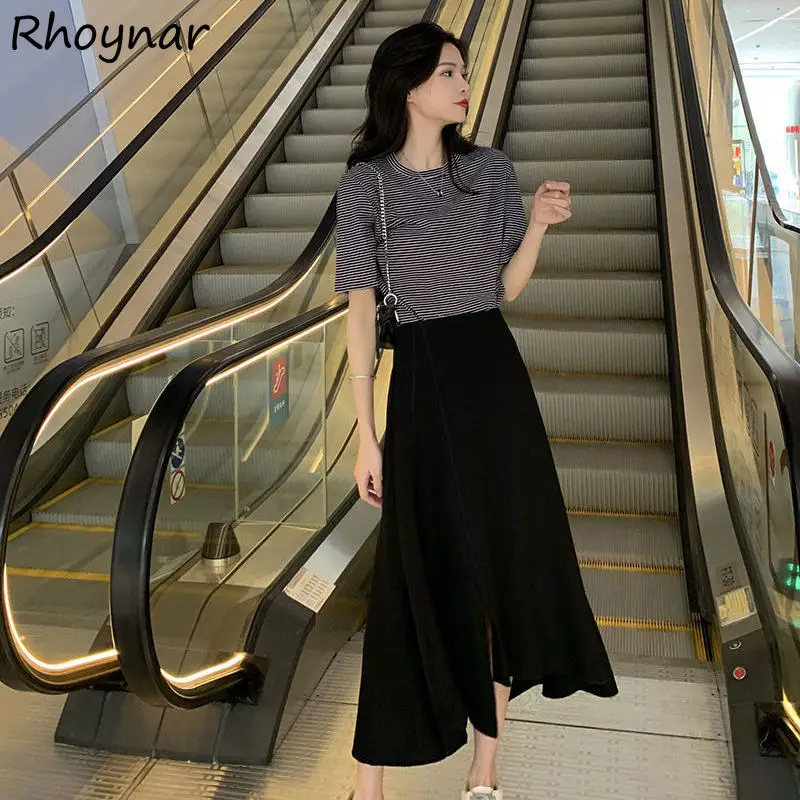 

Юбки женские дизайн эстетическая черная уличная одежда Y2k винтажная модная универсальная женская уличная одежда для колледжа популярная уютная одежда до середины икры