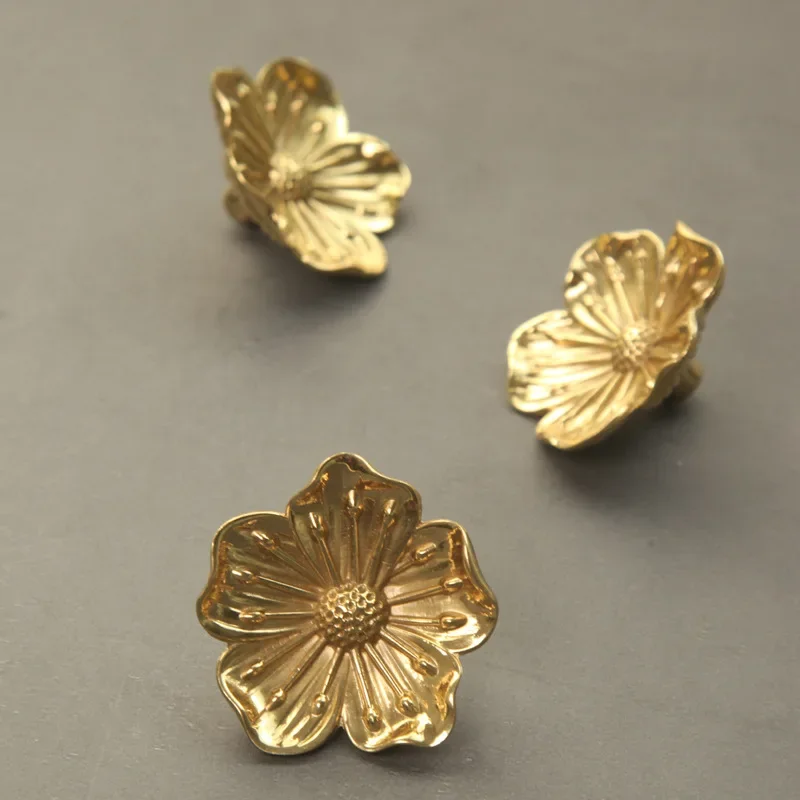 Single Hole Flower Brass Knobs and Handles for Dresser TV Cabinet Wardrobe Cabinet Wine Cabinet Knobs Home Accessories