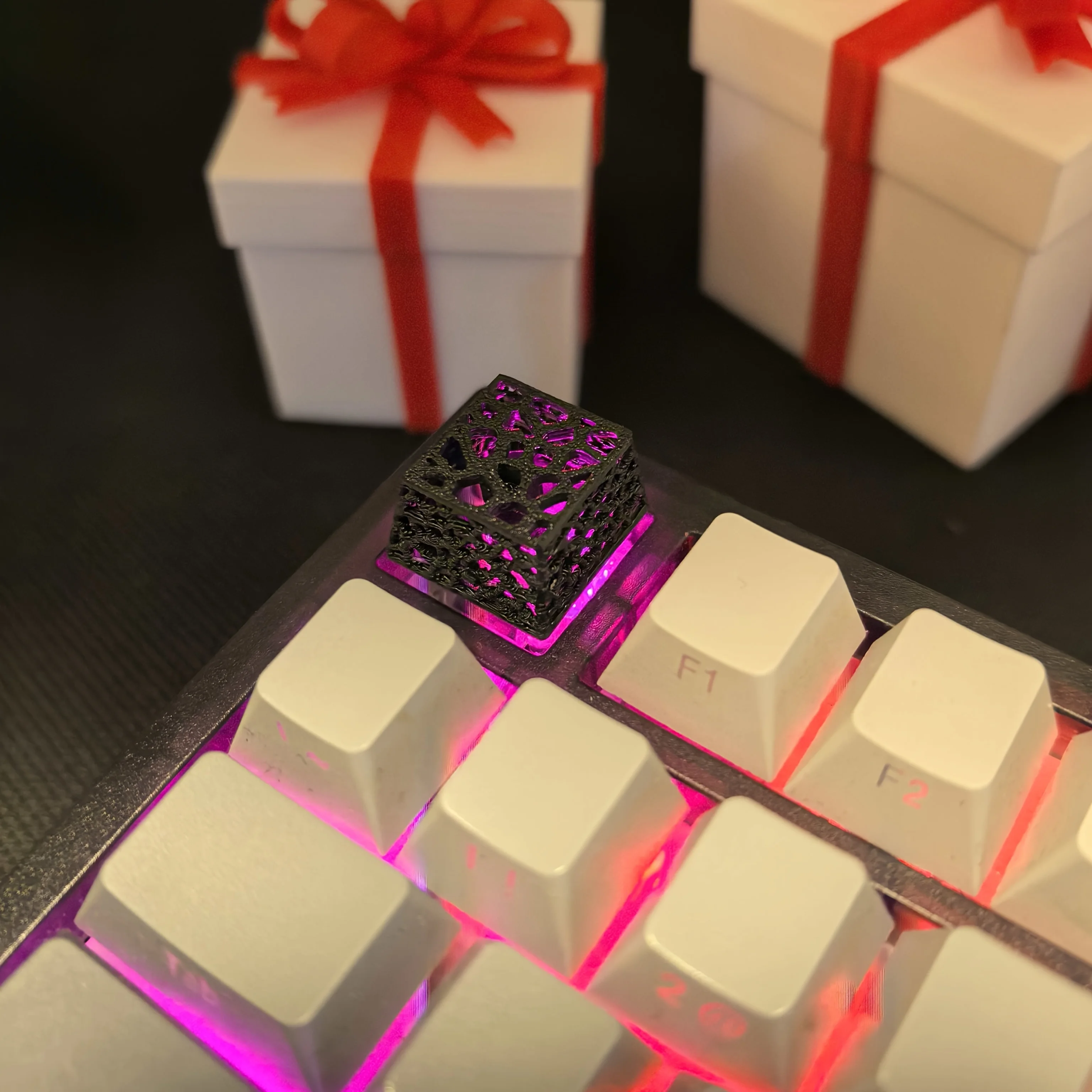 3D Printed Hollow Lightweight Keycap RGB Backlit Cherry MX Fit Custom Artisan Mechanical Keyboard Accessory Personalized Decor