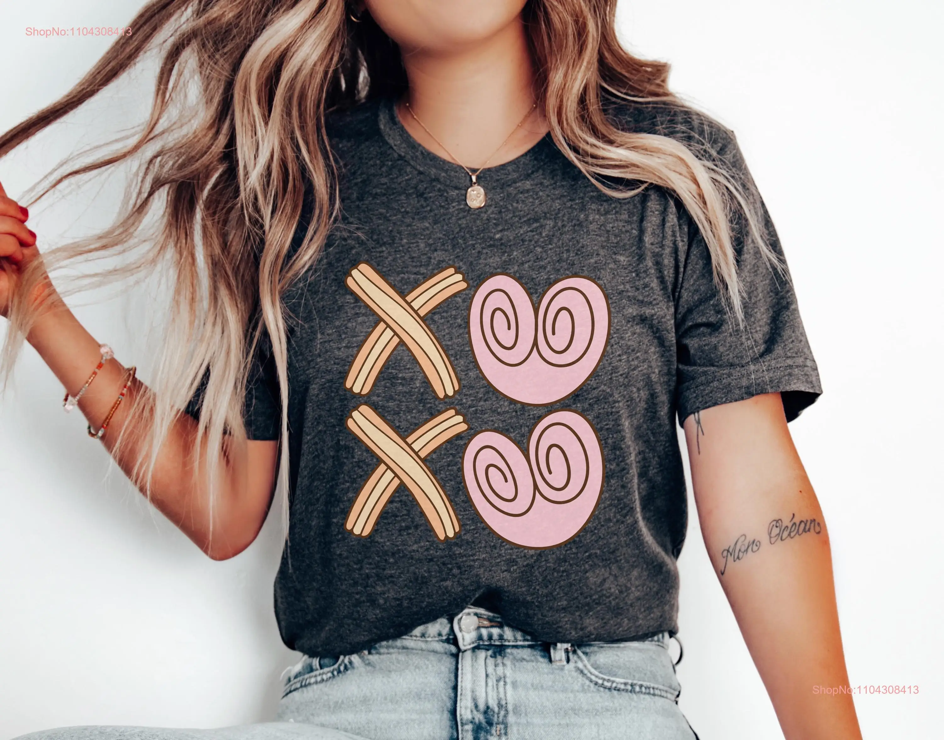 Cute XOXO Churro and Pink Concha T Shirt Calorias De Amor Latina Valentine's Day See How Much I Love You Mexican Valentine