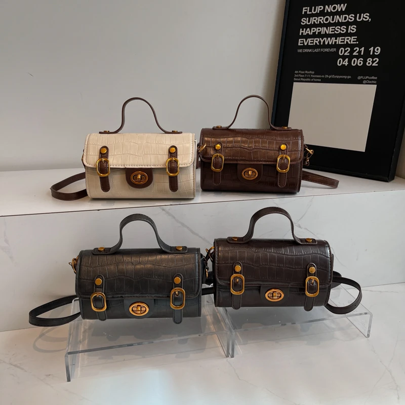 

Fashionable Trendy Design Letter Logo Crossbody Handbag Bag Women High-End Minimalist Unique Vintage Paris Fashion